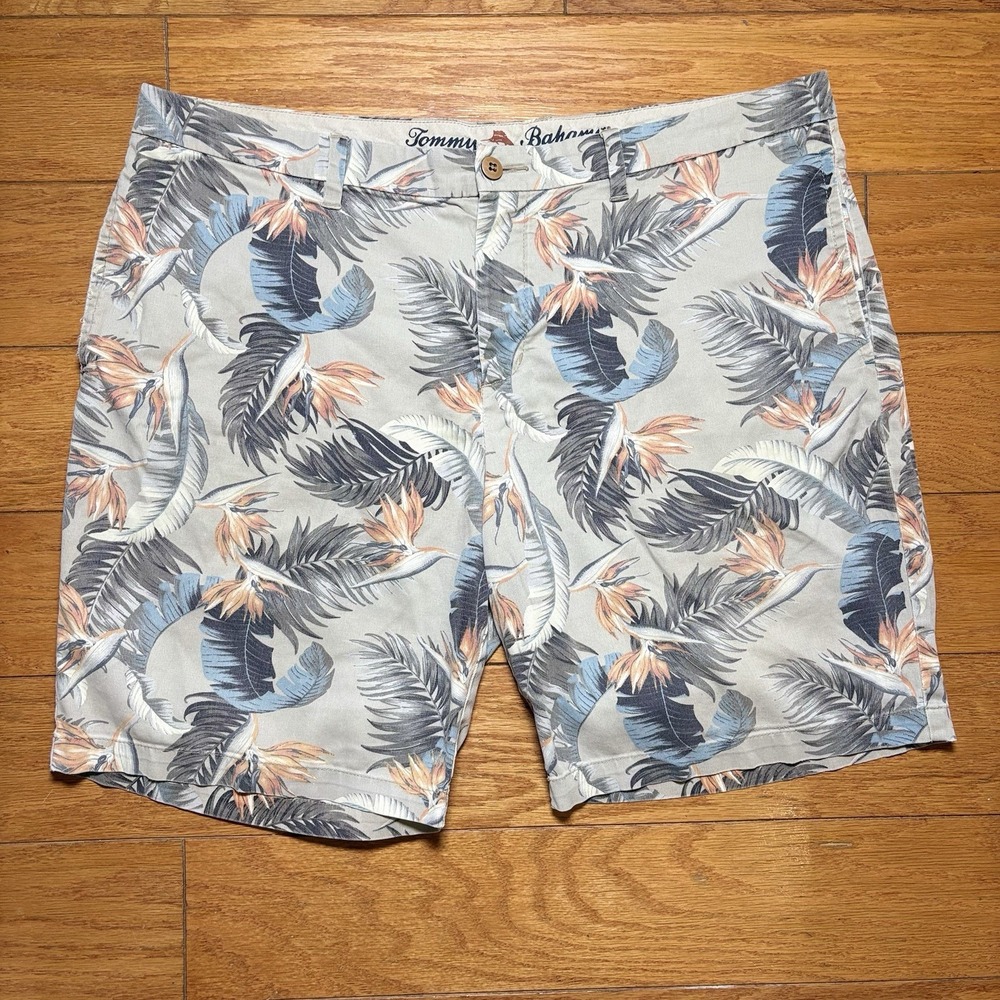 Tommy Bahama Shorts Mens 40 Golf Hawaiian Print Blue Palms Print Casual Summer
